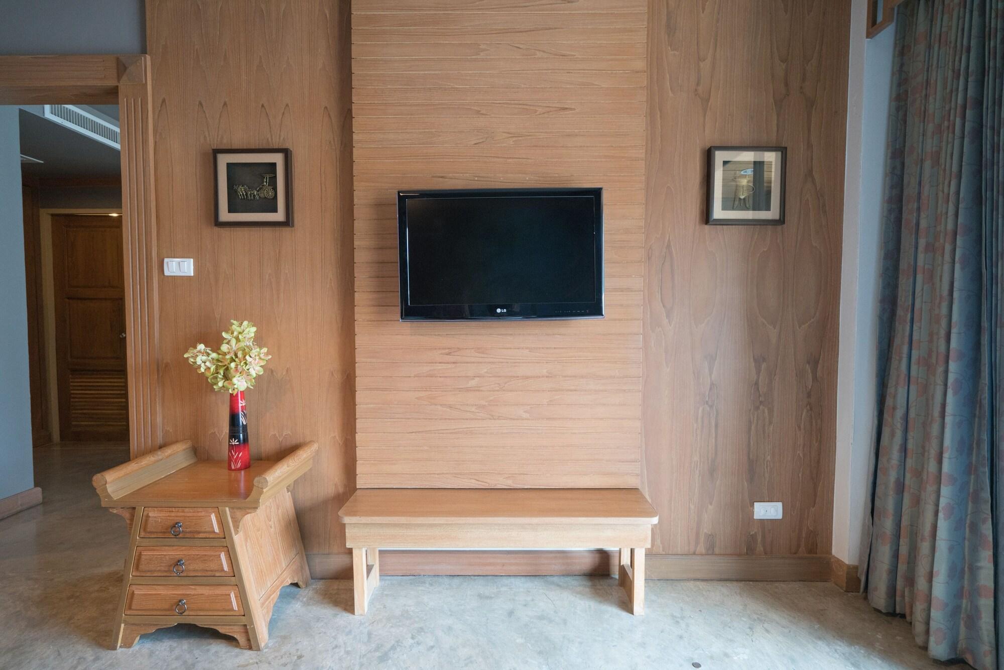 Khách sạn Minatale Phuket 3*